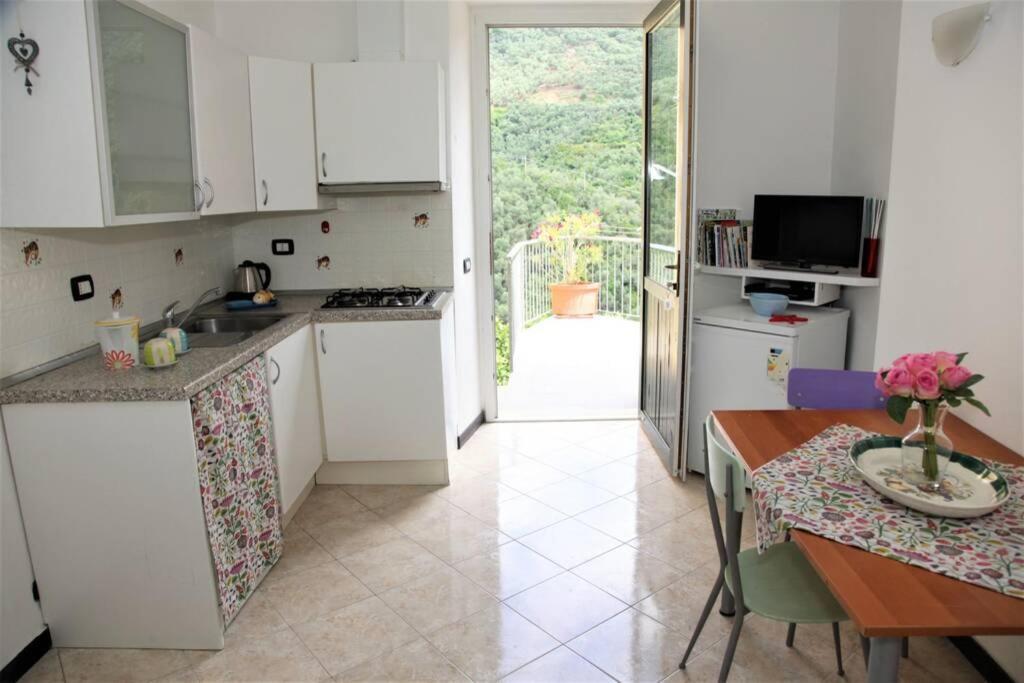 Le Case Della Lizza - Casa Verde Levanto Exterior photo
